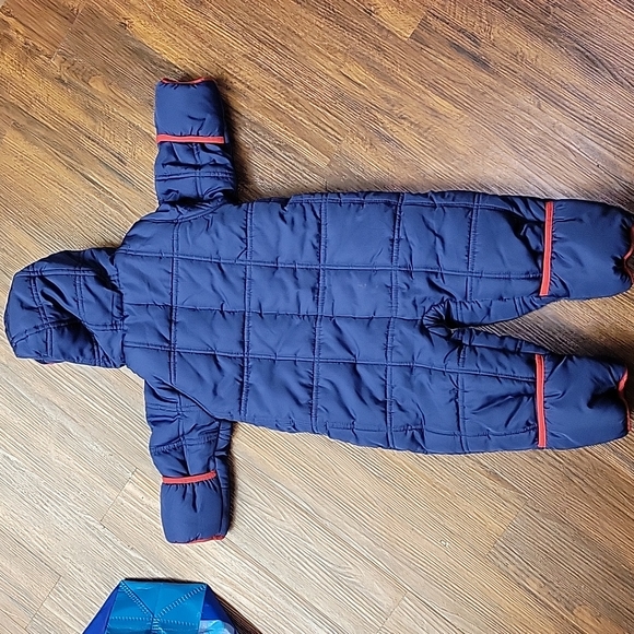 Ben Sherman baby snow suit 12mouths - Picture 3 of 4